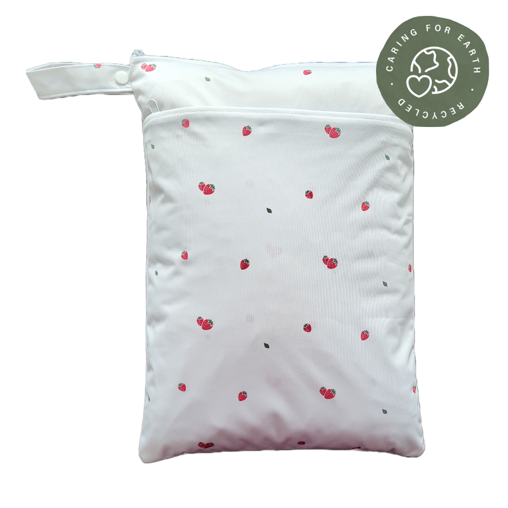 Der schwedische Wald | Wetbag mittel: Dalahjortron - - MamaMilla