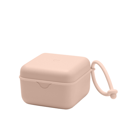 BIBS Schnullerbox „Blush“ (Schnulleraufbewahrung) – MamaMilla