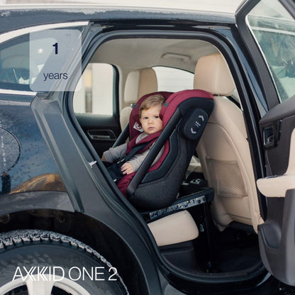 Axkid ONE 2 – Tar – iSize 61–125 cm – AUSSTELLUNG – 61–125 cm (3 Monate bis 7 Jahre) – MamaMilla