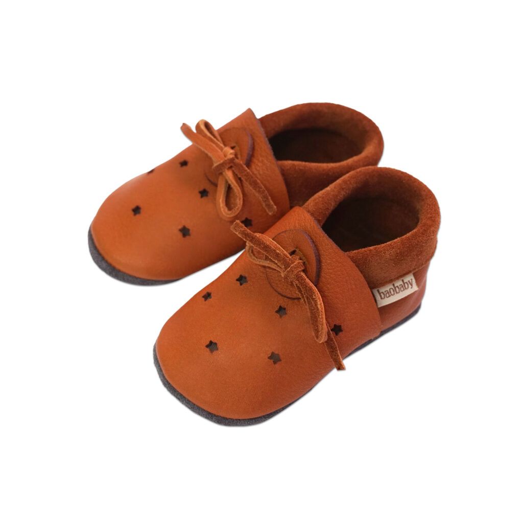 Baobaby Sandalen - Stars Hazelnut L - - MamaMilla