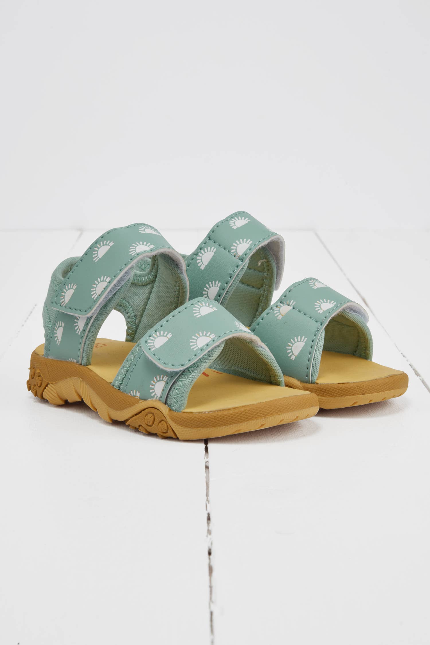 Grass &amp; Air pistacie sandaler