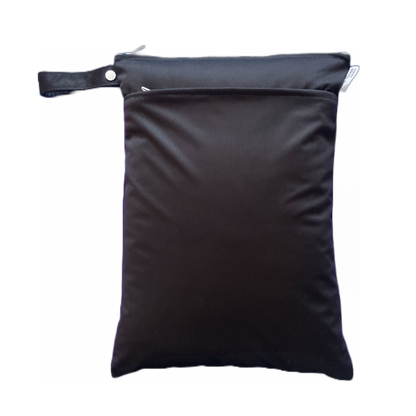 Der schwedische Wald | Wetbag mittel: Hopfenblüten weiß - - MamaMilla