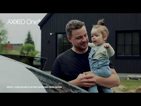 Axkid ONE+ 3 – Gletscherseeblau – iSize 40–125 cm