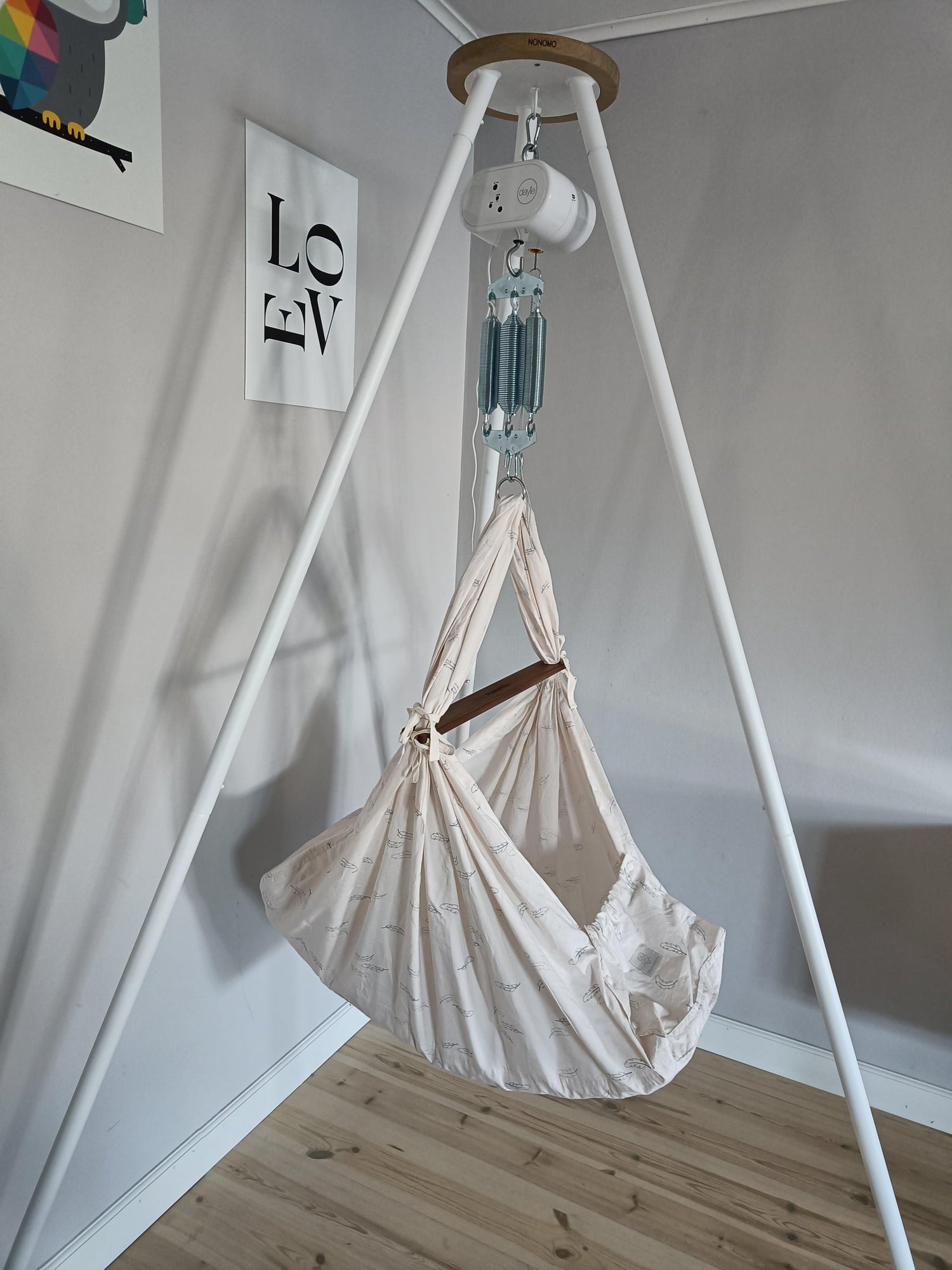 MamaMilla Sling-Wiege – Rosenfedern – Sling-Wiege – MamaMilla