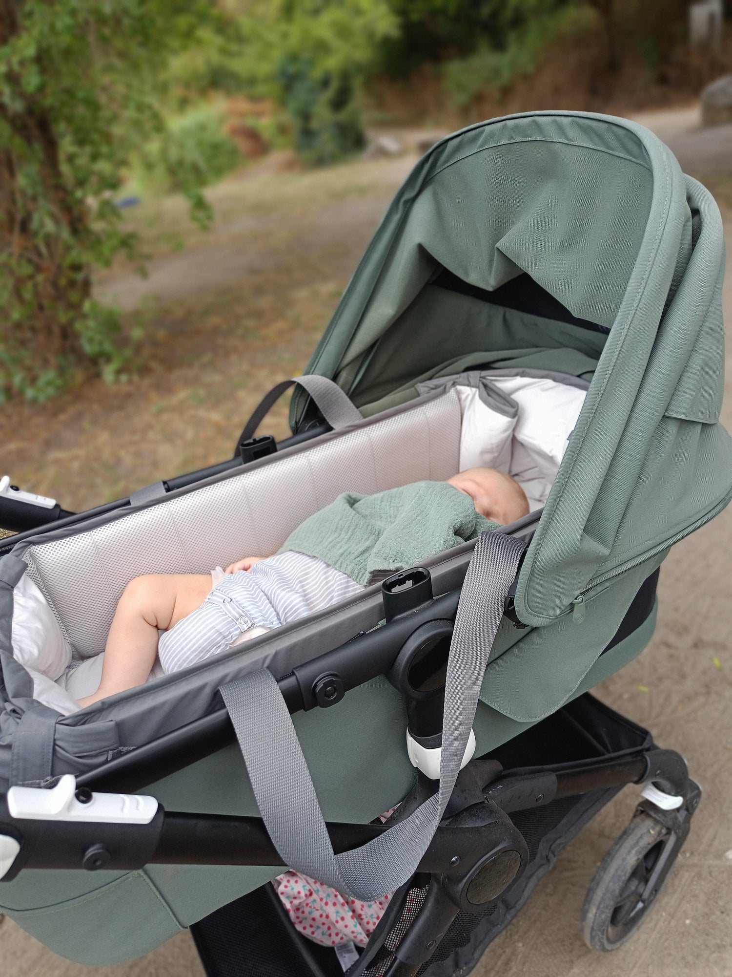 Easygrow Favn Babylift – Grau – Softlift – MamaMilla