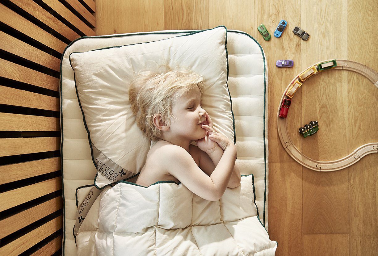 Cocoon Company Babydecke mit Kapok – Steppdecke (Kapok) – MamaMilla