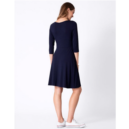 Seraphine Warte- und Stillkleid – Una – Marineblau – Stillkleidung – MamaMilla