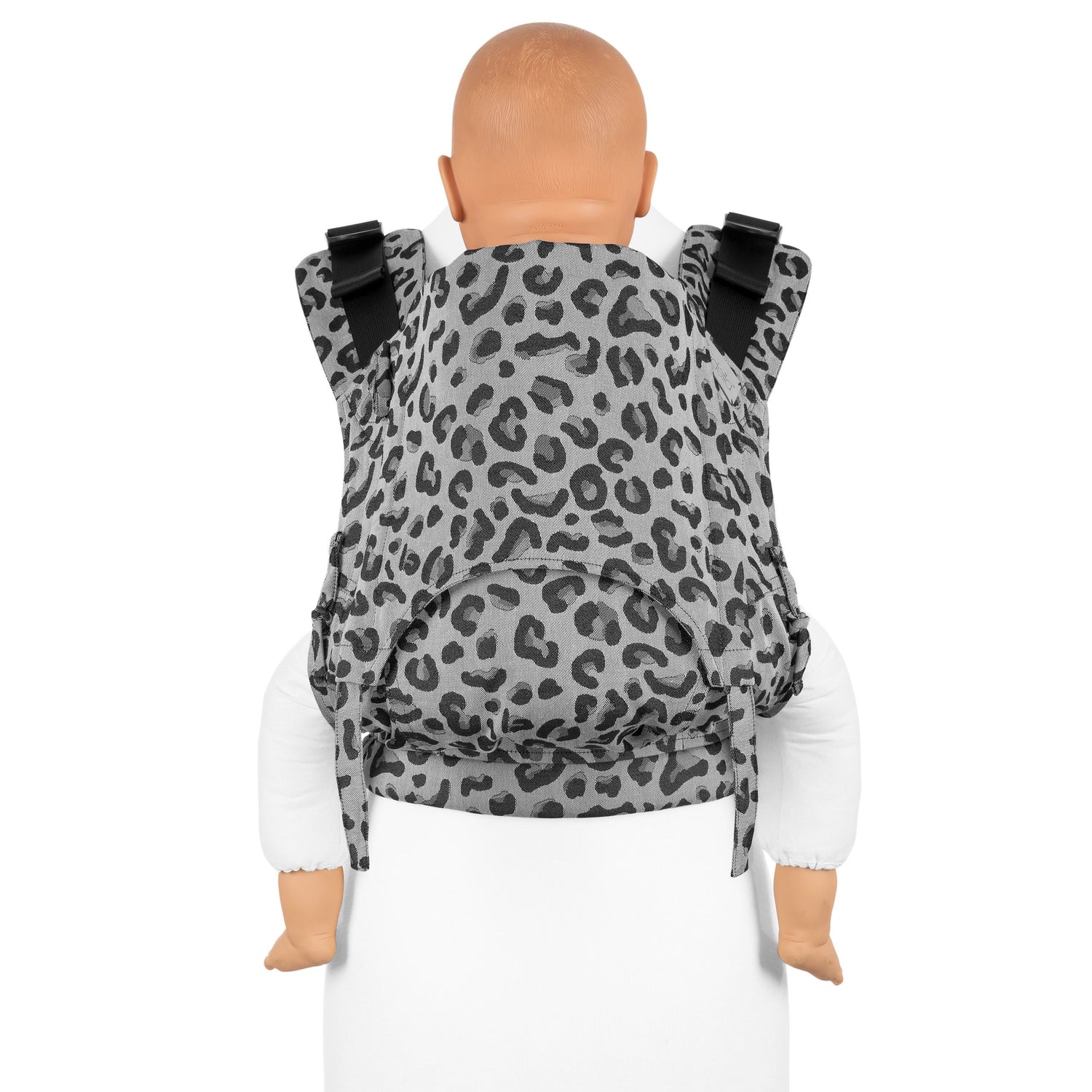 Fidella Fusion Fullbuckle Carrier – Leopard Silver – Baby – Tragehilfe – MamaMilla